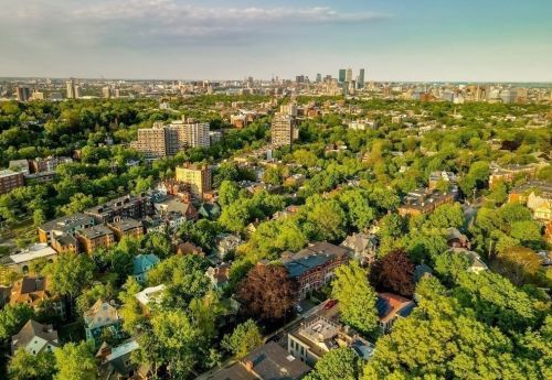 157 Winthrop Rd, Brookline MA  02445-4642 exterior