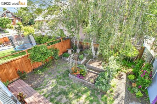 2629 Grant St, Berkeley CA 94703-1316 exterior