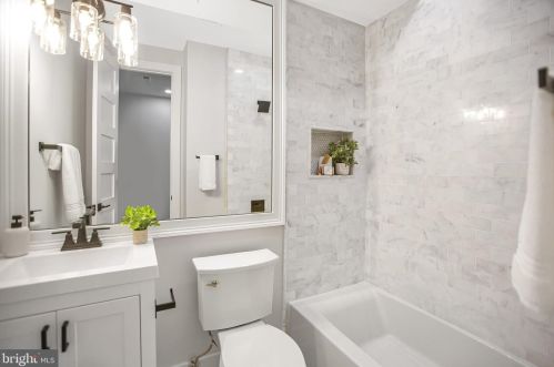 1905 4th St, Washington DC  20001-2305 exterior