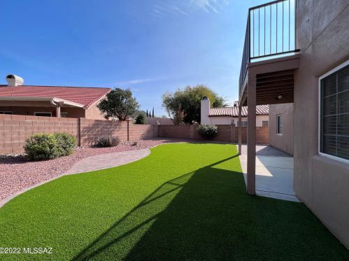 10210 Fox Hunt Ln, Tucson AZ  85737-6930 exterior