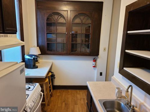 116 State St, Trenton NJ  08608-1102 exterior