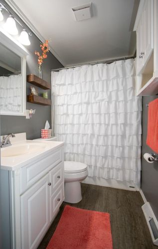 2561 Montgomery St, Gary IN 46403-2068 exterior