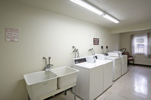 555 Sloop Rd, Pittsburgh PA 15237-4552 exterior