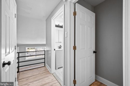 2416 Wainwright St, Camden NJ 08104-2650 exterior