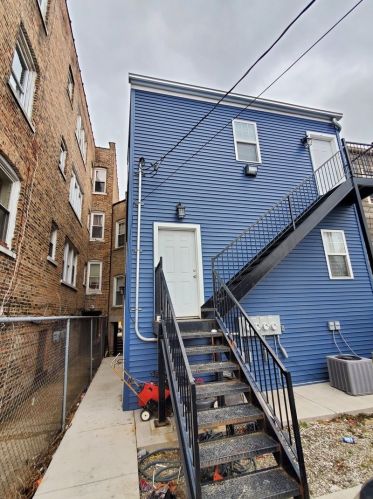 4316 Jackson Blvd, Chicago IL  60624-2650 exterior