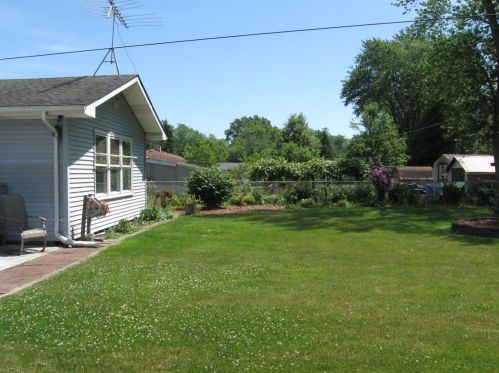 7514 Montana St, Gary IN 46403-3462 exterior