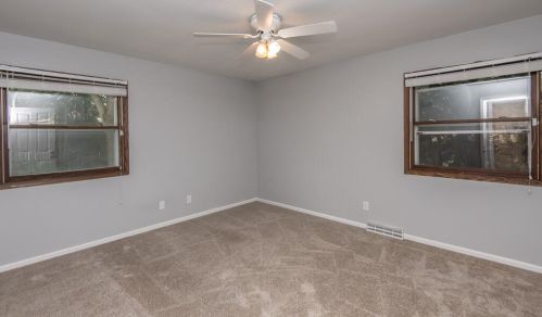 6245 Plaza Cir, Milwaukee WI  53223-2255 exterior