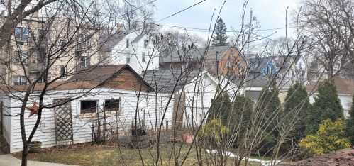 3250 Newhall St, Milwaukee WI 53211-3042 exterior