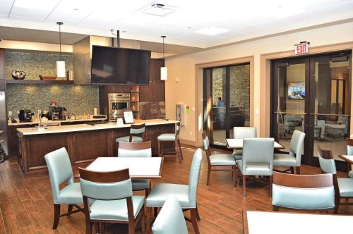 9472 Royal Poinciana Dr, Fort Pierce FL 34987-2513 exterior