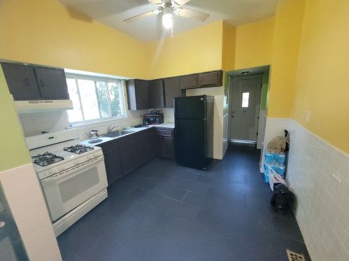 307 5 Ave, Broadview IL 60153-1192 exterior