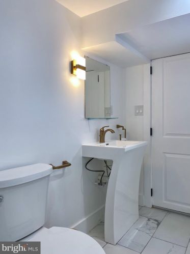 3016 Thayer St, Washington DC  20018-2505 exterior