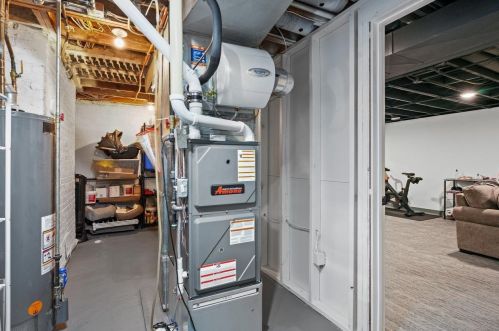 1858 Rutledge St, Madison WI  53704-5543 exterior