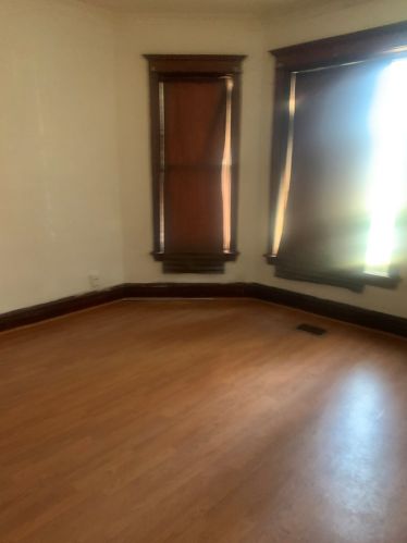 6330 Honore St, Chicago, IL 60636-2606