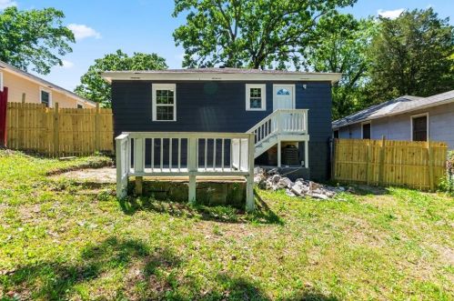 178 Barfield Ave, Atlanta GA 30310-1104 exterior