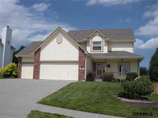 310 Elk Ridge Dr, Omaha, NE 68046-4367