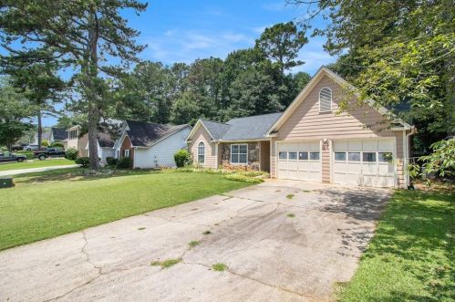 6004 Pattillo Ln, Lithonia, GA 30058-6200