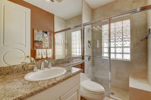 6774 Garde Rd, Boynton Beach FL 33472-7315 exterior