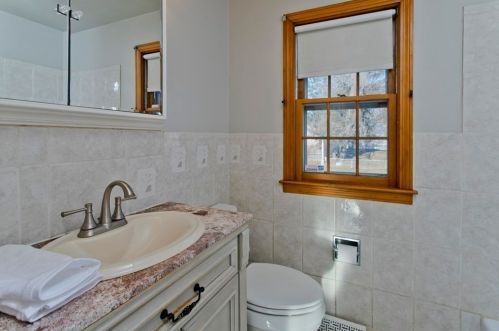 155 Canton Cir, Springfield MA 01104-1441 exterior