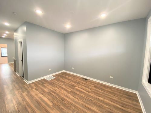 6819 Artesian Ave, Chicago IL  60629-1326 exterior