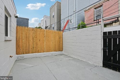 1524 18 St, Philadelphia PA 19146-4612 exterior