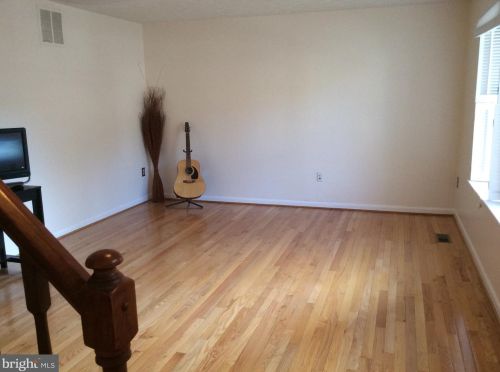 7812 Epsilon Dr, Rockville MD  20855-2547 exterior