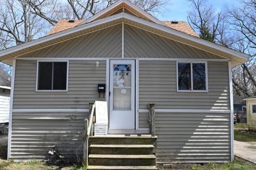 3024 Highland St, Meskegon, MI 49444-2813