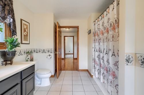 59 Pembroke Rd, Concord NH 03301-5707 exterior