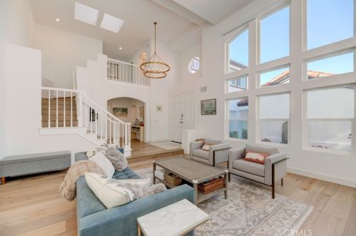 12080 Riviera, Tustin CA  92782-1203 exterior