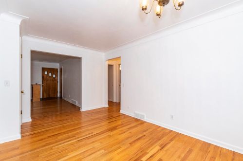 1615 Hamelink Dr, Kalamazoo MI 49002-1657 exterior