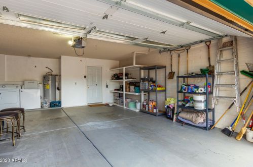 16450 47 Pl, Phoenix AZ 85018-2905 exterior