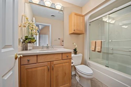 626 Grandview Ave, Pittsburgh PA 15211-1442 exterior