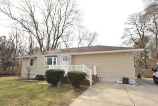 150 Wicks Rd, Pine Air NY  11717-1147 exterior