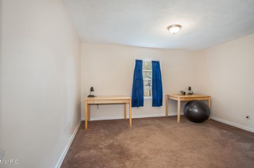 726 Edison St, Kalamazoo MI  49004-3414 exterior