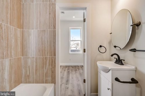 1729 28th St, Philadelphia PA  19145-1711 exterior