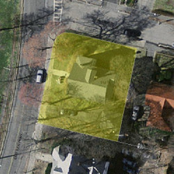 114 Side Pkwy, Newton MA 02458-1817 aerial view