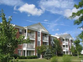 9250 Cherry Tree Dr, Cleveland OH  44136-2400 exterior