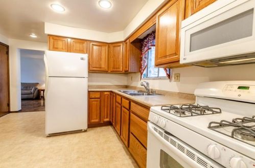 66 Lacona St, Pittsburgh PA 15210-3616 exterior