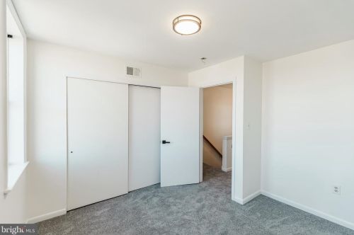 1626 Franklin St, Philadelphia PA 19148-1223 exterior