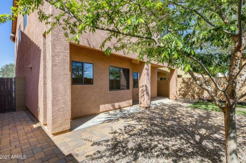 4831 4 Ave, Phoenix AZ 85041-5745 exterior
