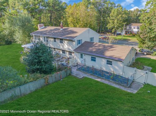 442 Frank Applegate Rd, Jackson Twp NJ 08527-2454 exterior