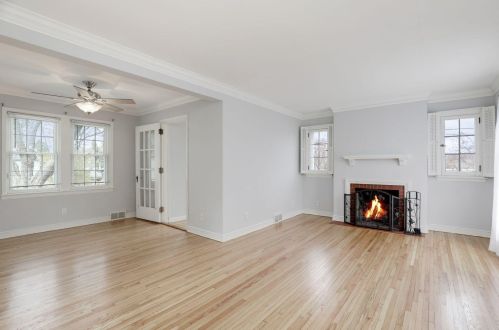 695 Clear Ave, Saint Paul, MN 55106-1704