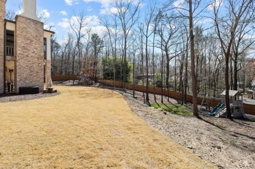 1624 Chevron Way, Atlanta GA 30350-4424 exterior