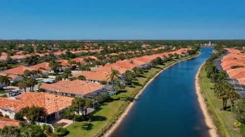 4058 Los Altos Ct, Naples FL 34109-1301 exterior