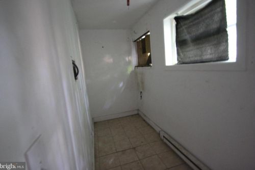 824 49 St, Philadelphia PA 19139-1813 exterior