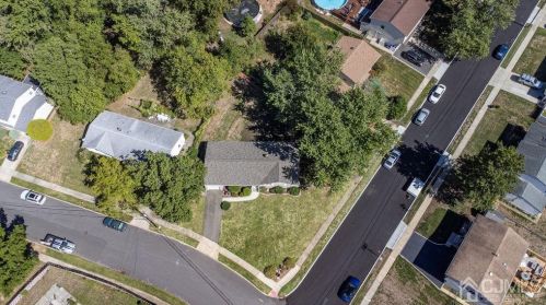 9 Tompkins Rd, Old Bridge NJ 08857-1846 exterior