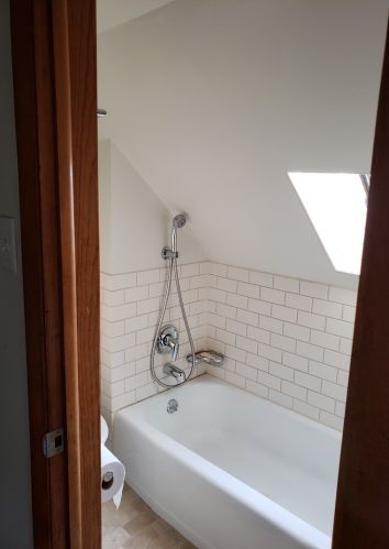 3217 Southport Ave, Chicago IL 60657-3228 exterior