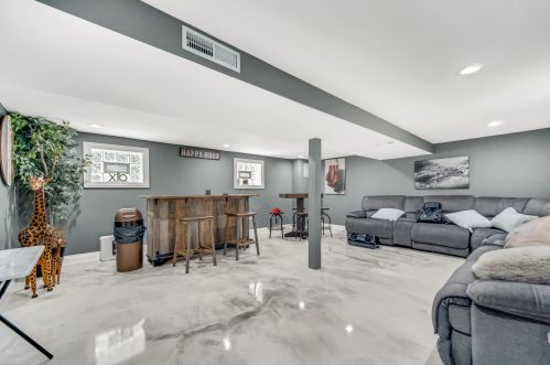 11817 Ashland Ave, Chicago IL 60643-5436 exterior