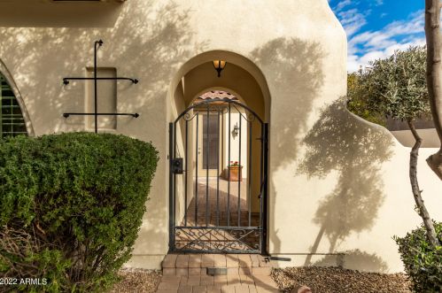 3546 Bartlett Pl, Chandler AZ  85249-2003 exterior