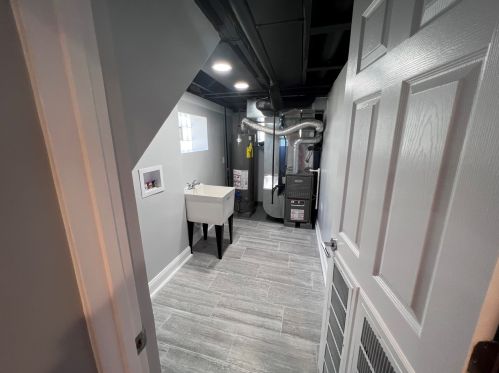 8635 Winchester Ave, Chicago IL 60620-5450 exterior