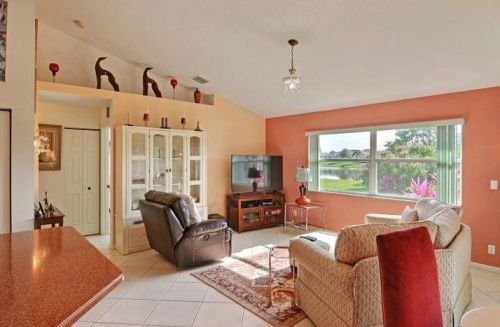 269 Egret Lndg, Fort Pierce FL 34953-8229 exterior